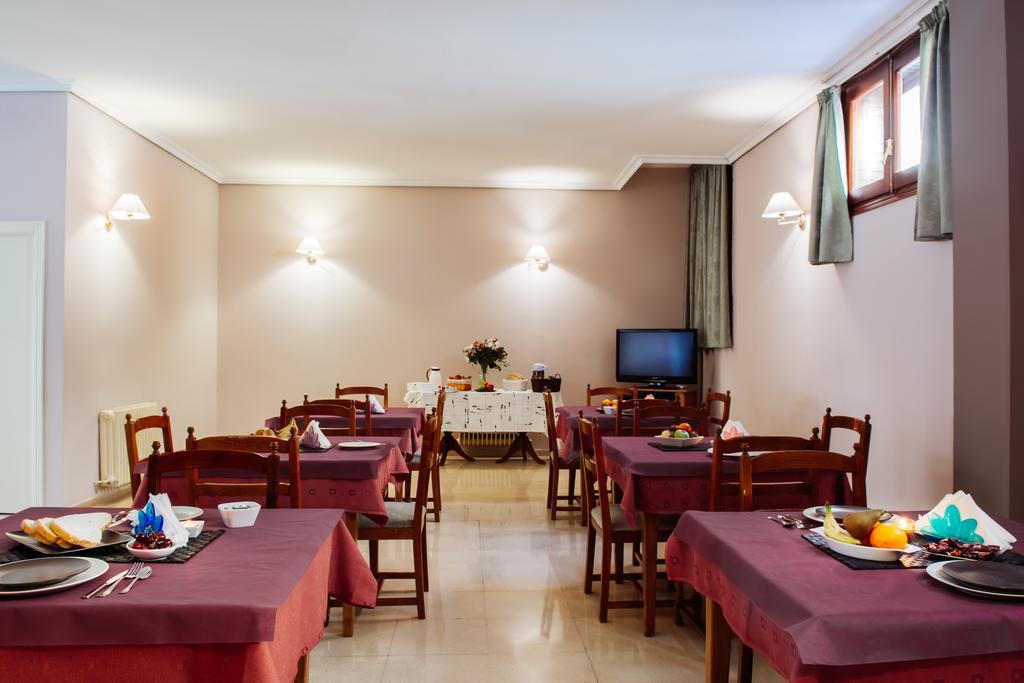 Hotel Arevalo Cuenca (Castilla-La Mancha) Dış mekan fotoğraf